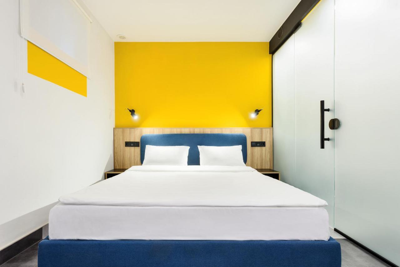 Dovzhenko Hotel Oldenburg Bagian luar foto