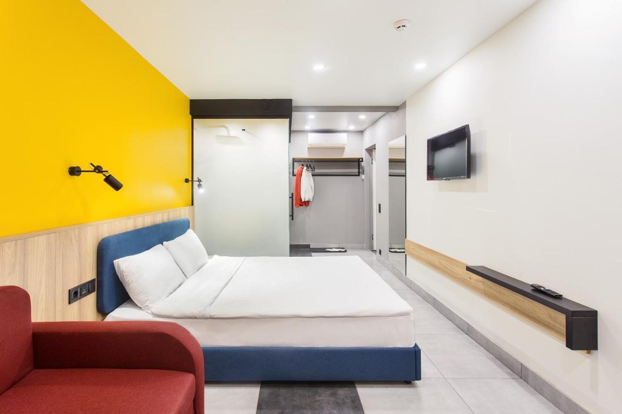 Dovzhenko Hotel Oldenburg Bagian luar foto